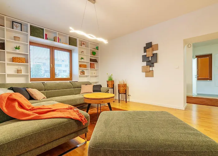 B-home - S 1 Spalnou A Obyvackou 80 M2 * Trenčín