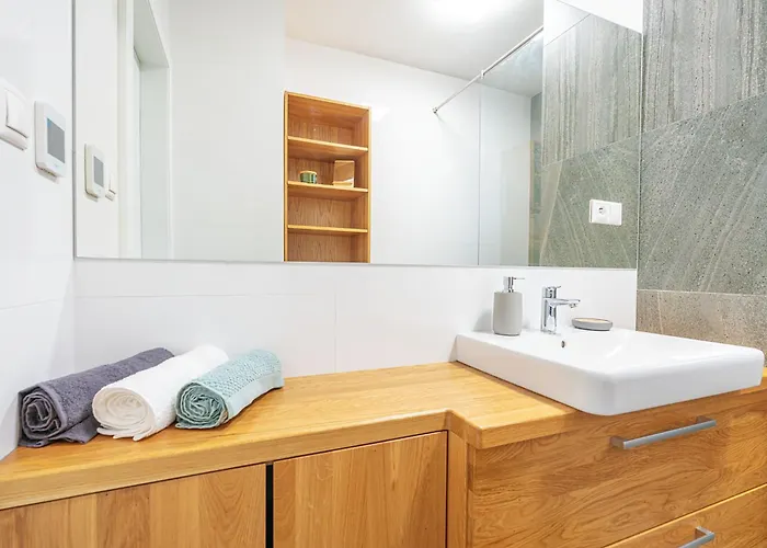 Daire B-home - S 1 Spalnou A Obyvackou 80 M2