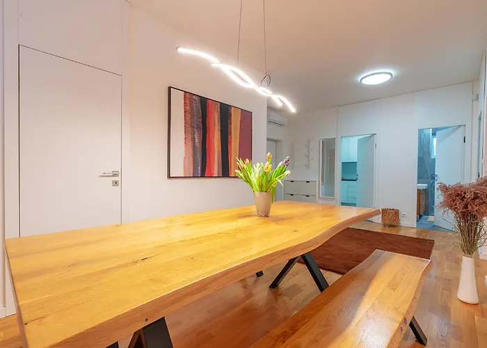 B-home - S 1 Spalnou A Obyvackou 80 M2 Daire *