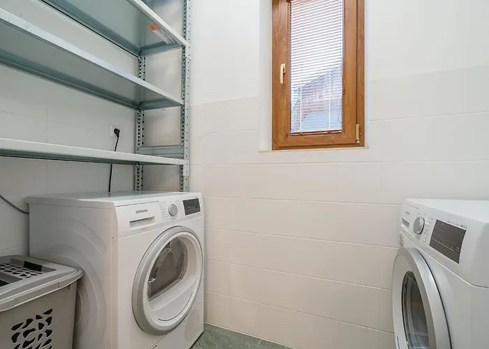 B-home - S 1 Spalnou A Obyvackou 80 M2 Daire *